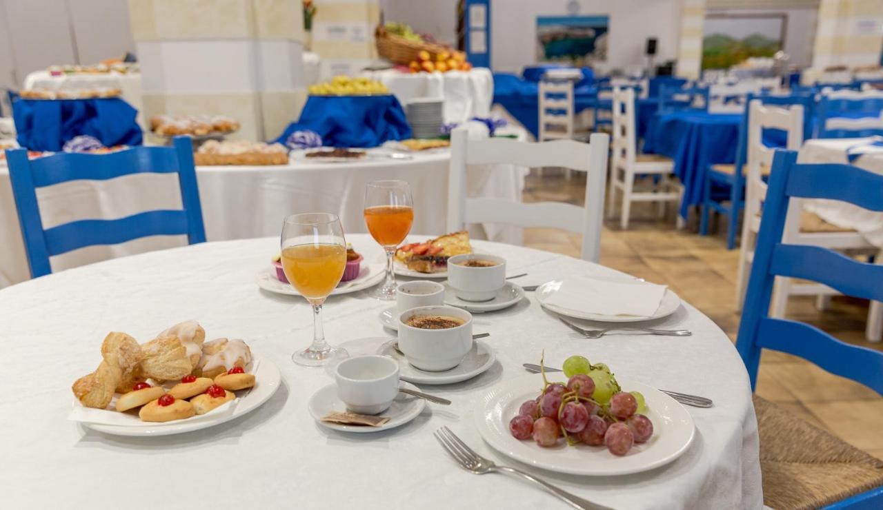 Perla Del Golfo Resort تيراسيني المظهر الخارجي الصورة