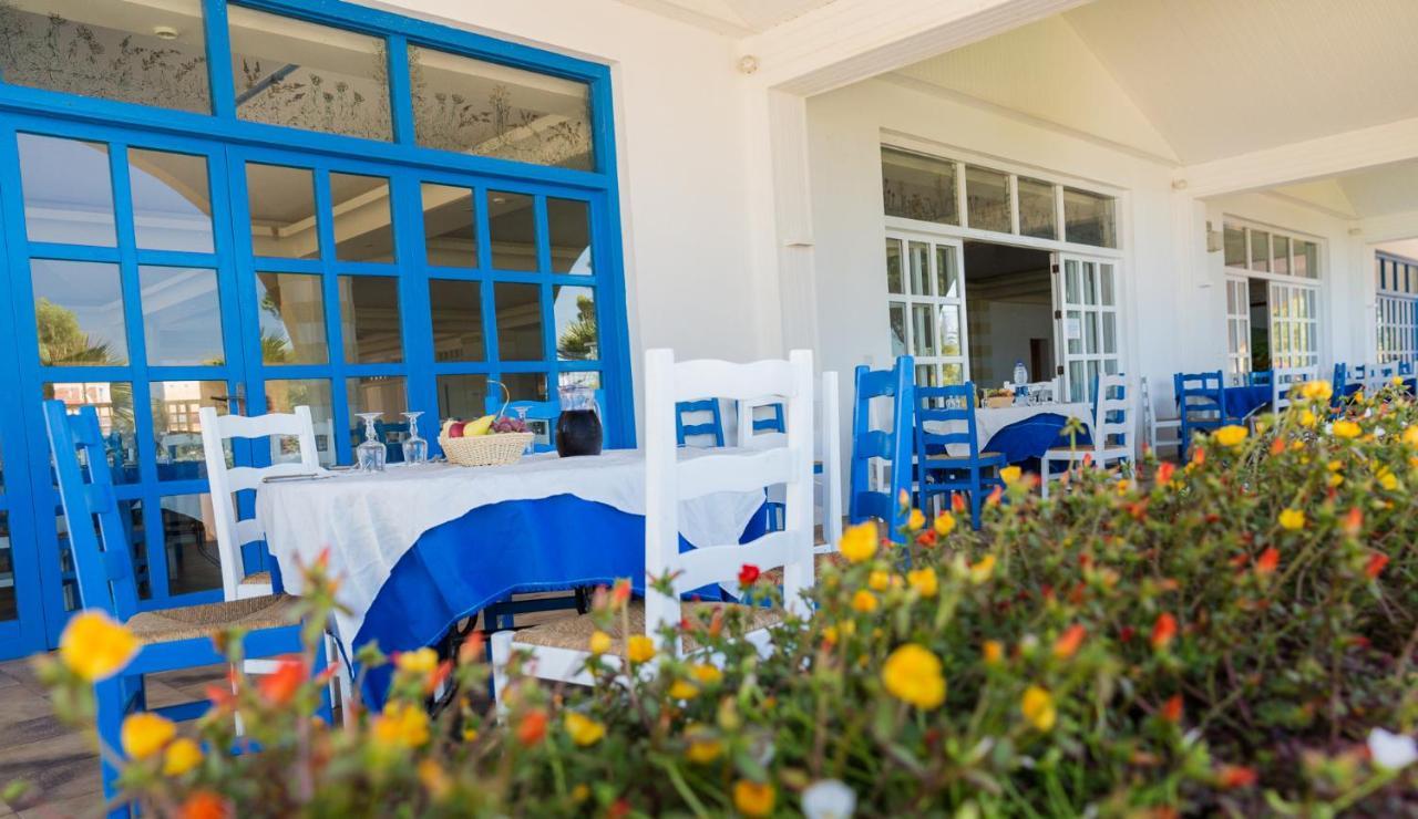 Perla Del Golfo Resort تيراسيني المظهر الخارجي الصورة